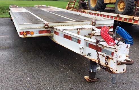 1997 Cross 15-OWA-2 Dovetail Equipment Trailer GVW 35000 (930231)