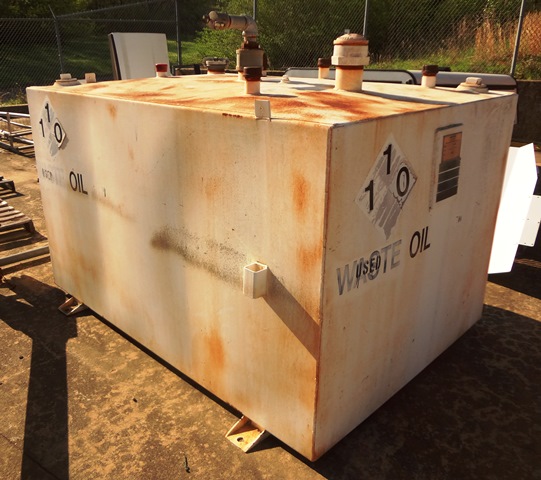 Watco 500 Gallon Used Oil Tank