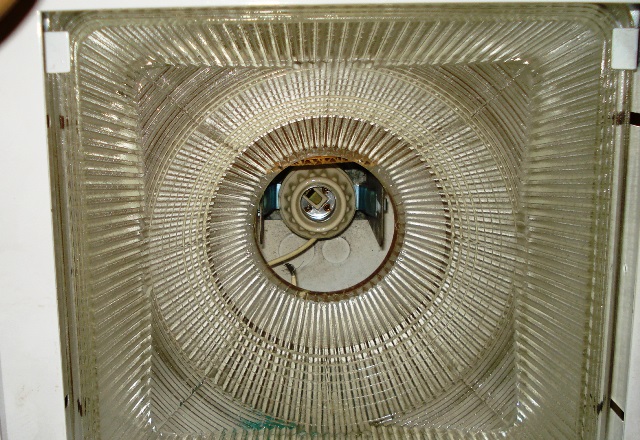 Holophane Light Fixtures - Qty 16 (321518)