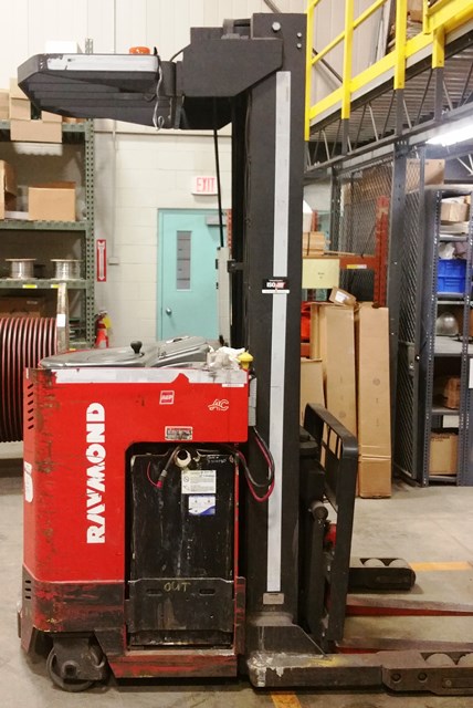 2003 Raymond EASI R40TT Electric Forklift - 4000 lb Cap (950583)