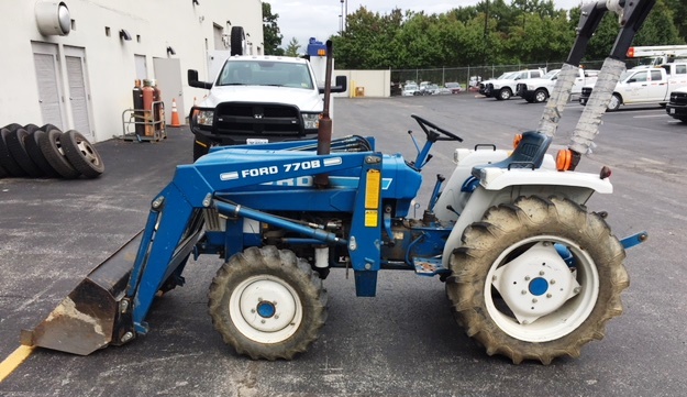 1986 Ford 1710 Tractor, Diesel, 4WD, with Loader