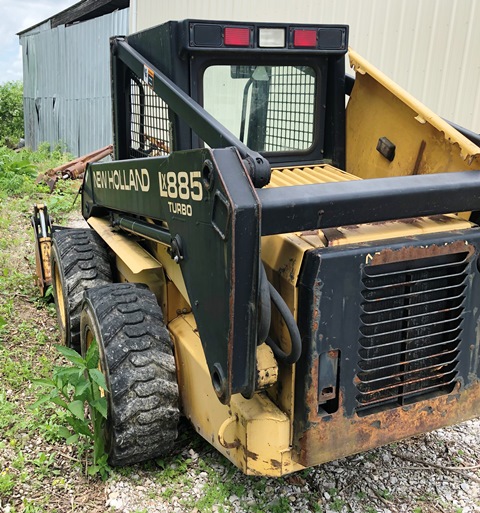 1998 New Holland LX885 Skid Steer With Bucket & Forks (980012)