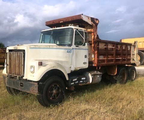 1984 Autocar KM64F Dump Truck