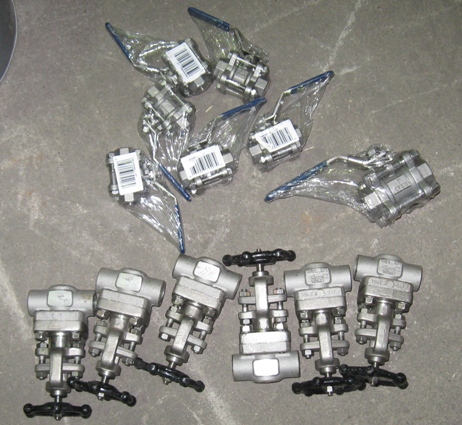 Stainless Steel Material (Pipe, Plates)