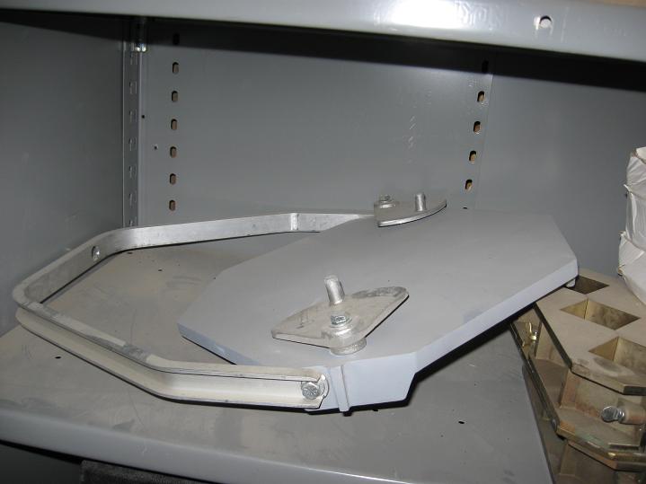 Concrete Test Equipment: Slump Cone Aluminum Base