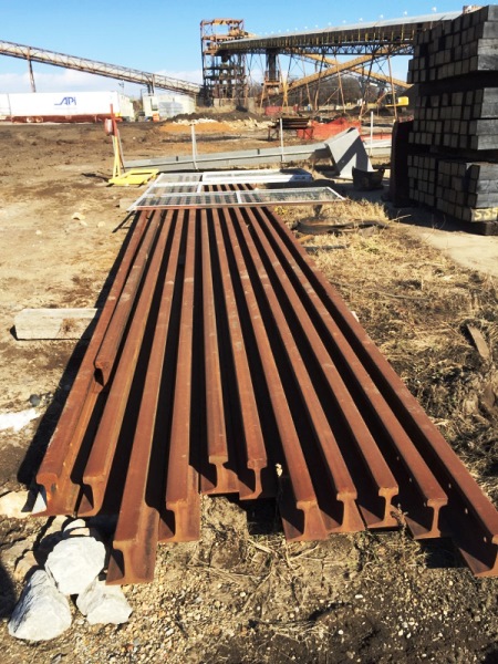 Railroad Track (460 feet)