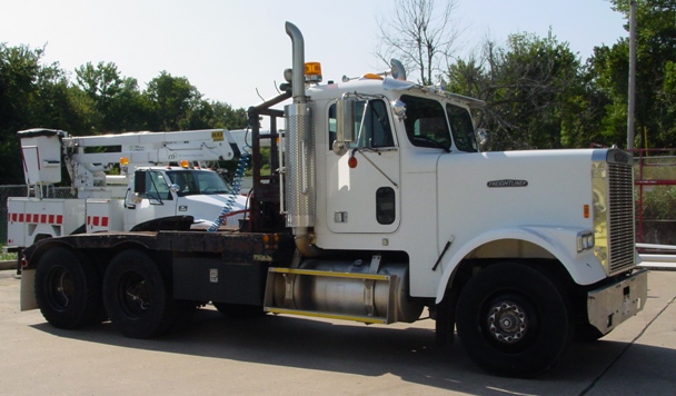  1989 Freightliner FC60 Road Tractor (800051)