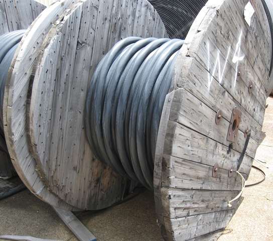 Wire Reel 2 (350 - 3C 600V)
