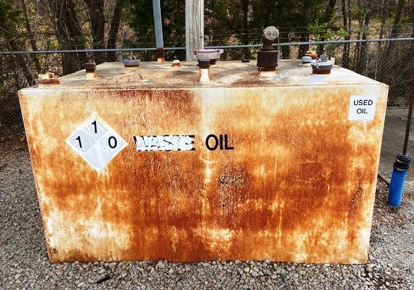 Enviro-Vault 500 Gallon Used Oil Tank