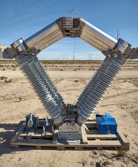 Royal Switchgear 138KV Center Break Switch