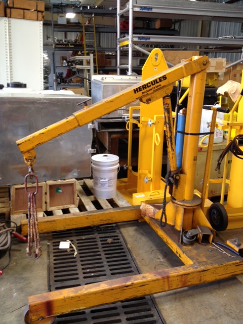Hercules Industries floor crane/engine hoist