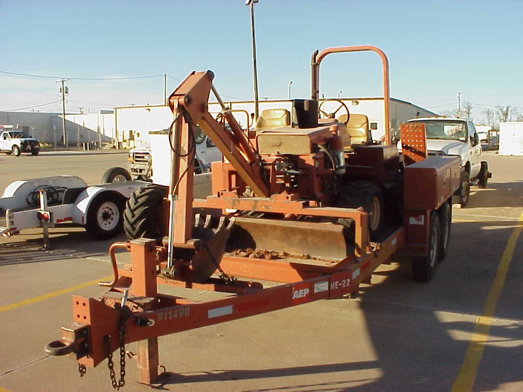 1987 Belshe Trailer and 1987 Ditch Witch (911490 and 960095)