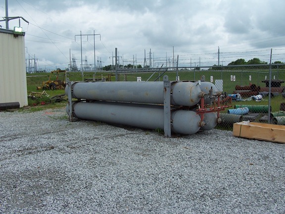 Four (4) Nitrogen tanks in rack