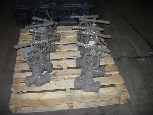 Eleven (11) Hancock globe loose backseat valves